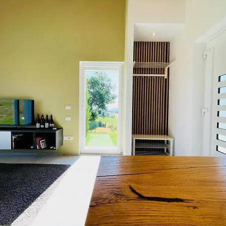 Ritorno Natura Alloggio per agriturismo *